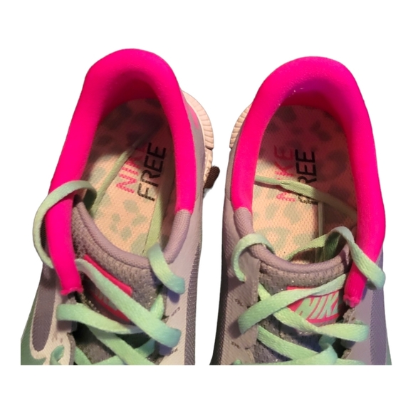 Running Shoe NIKE FREE 5.0 + REFLECTIVE RUNNING SHOE Women's size 9 - Picture 3 of 5